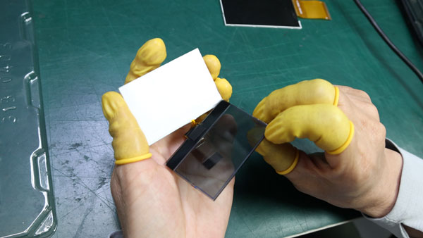 Hintergrundbeleuchtung von COG -Produkten fällt manchmal ab, wie kann man das reparieren?